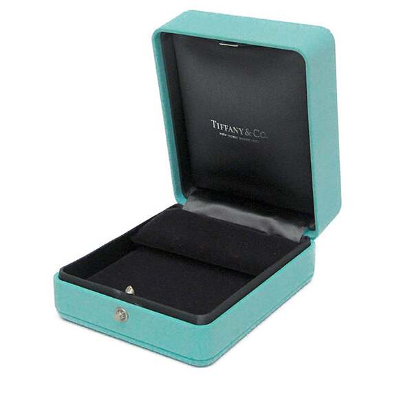 Tiffany Tiffany T Smile Earrings No Stone Pink Gold (18K) Stud Earrings Pink ...